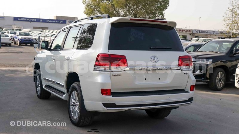 Big with watermark toyota land cruiser curacao import dubai 1247