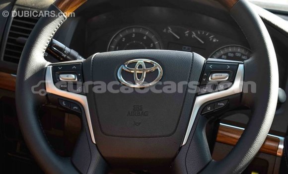 Buy Import Toyota Land Cruiser White Car in Import - Dubai in Curacao Buy Import Toyota Land Cruiser White Car in Import - Dubai in Curacao