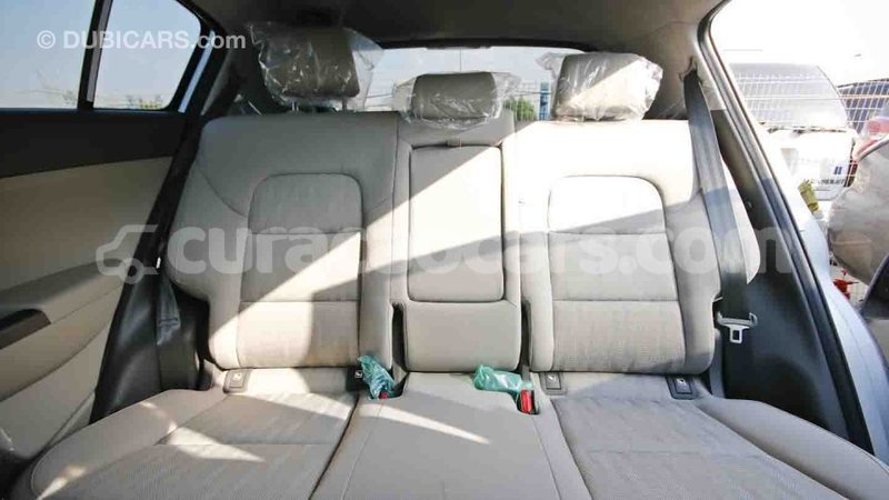 Big with watermark kia sportage curacao import dubai 1272