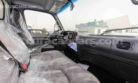 Buy Import Hyundai Accent White Car in Import - Dubai in Curacao Buy Import Hyundai Accent White Car in Import - Dubai in Curacao