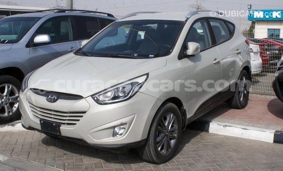Buy Import Hyundai Tucson Beige Car in Import - Dubai in Curacao Buy Import Hyundai Tucson Beige Car in Import - Dubai in Curacao
