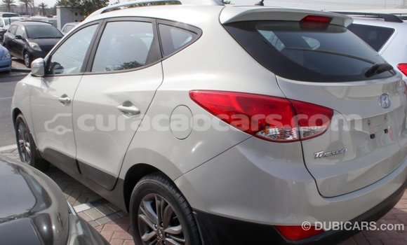 Buy Import Hyundai Tucson Beige Car in Import - Dubai in Curacao Buy Import Hyundai Tucson Beige Car in Import - Dubai in Curacao