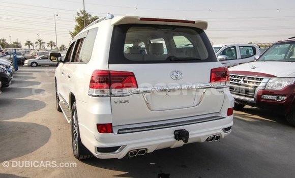 Buy Import Toyota Land Cruiser White Car in Import - Dubai in Curacao Buy Import Toyota Land Cruiser White Car in Import - Dubai in Curacao