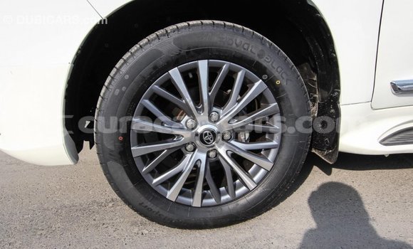 Buy Import Toyota Land Cruiser White Car in Import - Dubai in Curacao Buy Import Toyota Land Cruiser White Car in Import - Dubai in Curacao
