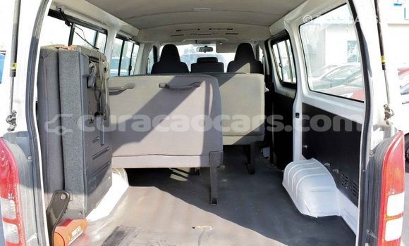 Buy Import Toyota Hiace White Car in Import - Dubai in Curacao Buy Import Toyota Hiace White Car in Import - Dubai in Curacao