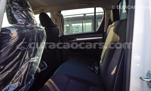 Buy Import Toyota Hilux White Car in Import - Dubai in Curacao Buy Import Toyota Hilux White Car in Import - Dubai in Curacao