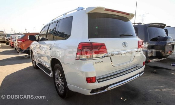 Buy Import Toyota Land Cruiser White Car in Import - Dubai in Curacao Buy Import Toyota Land Cruiser White Car in Import - Dubai in Curacao