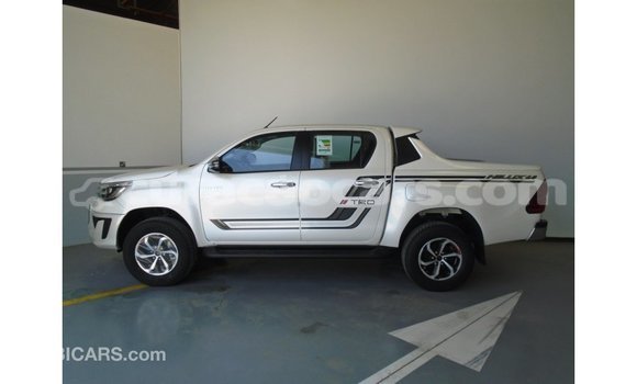 Buy Import Toyota Hilux White Car in Import - Dubai in Curacao Buy Import Toyota Hilux White Car in Import - Dubai in Curacao