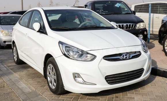 Buy Import Hyundai Accent White Car in Import - Dubai in Curacao Buy Import Hyundai Accent White Car in Import - Dubai in Curacao