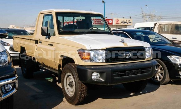 Buy Import Toyota Land Cruiser Beige Car in Import - Dubai in Curacao Buy Import Toyota Land Cruiser Beige Car in Import - Dubai in Curacao
