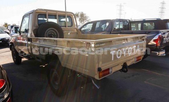 Buy Import Toyota Land Cruiser Beige Car in Import - Dubai in Curacao Buy Import Toyota Land Cruiser Beige Car in Import - Dubai in Curacao
