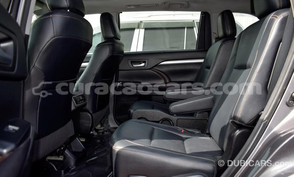 Buy Import Toyota Highlander Other Car in Import - Dubai in Curacao Buy Import Toyota Highlander Other Car in Import - Dubai in Curacao
