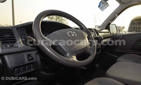 Buy Import Toyota Hiace White Car in Import - Dubai in Curacao Buy Import Toyota Hiace White Car in Import - Dubai in Curacao