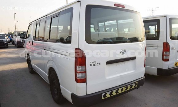 Buy Import Toyota Hiace White Car in Import - Dubai in Curacao Buy Import Toyota Hiace White Car in Import - Dubai in Curacao
