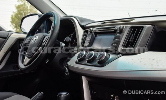 Buy Import Toyota HiAce Blue Truck in Import - Dubai in Curacao Buy Import Toyota HiAce Blue Truck in Import - Dubai in Curacao