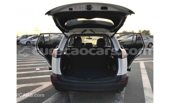 Buy Import Toyota HiAce White Truck in Import - Dubai in Curacao Buy Import Toyota HiAce White Truck in Import - Dubai in Curacao