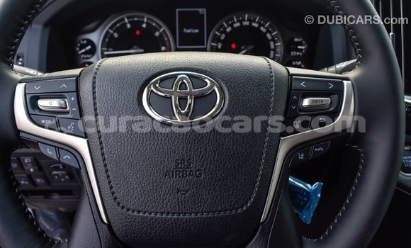 Buy Import Toyota Land Cruiser White Car in Import - Dubai in Curacao Buy Import Toyota Land Cruiser White Car in Import - Dubai in Curacao