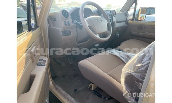 Buy Import Toyota Land Cruiser Beige Car in Import - Dubai in Curacao Buy Import Toyota Land Cruiser Beige Car in Import - Dubai in Curacao