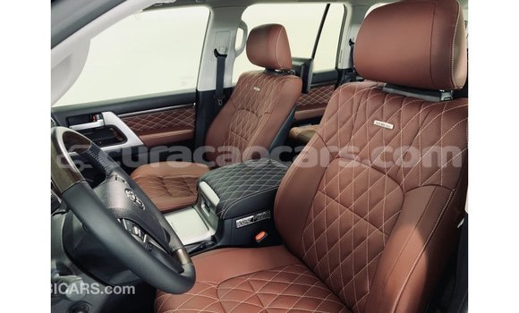 Buy Import Toyota Land Cruiser Black Car in Import - Dubai in Curacao Buy Import Toyota Land Cruiser Black Car in Import - Dubai in Curacao