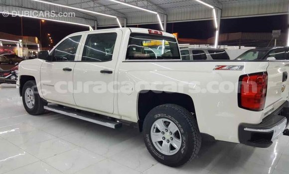 Buy Import Chevrolet Silverado White Car in Import - Dubai in Curacao Buy Import Chevrolet Silverado White Car in Import - Dubai in Curacao