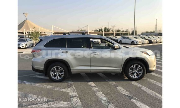 Buy Import Toyota Highlander Other Car in Import - Dubai in Curacao Buy Import Toyota Highlander Other Car in Import - Dubai in Curacao