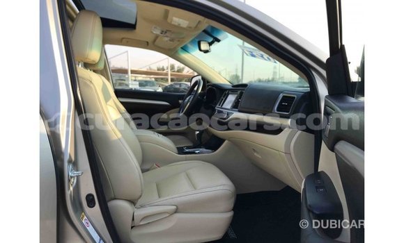 Buy Import Toyota Highlander Other Car in Import - Dubai in Curacao Buy Import Toyota Highlander Other Car in Import - Dubai in Curacao