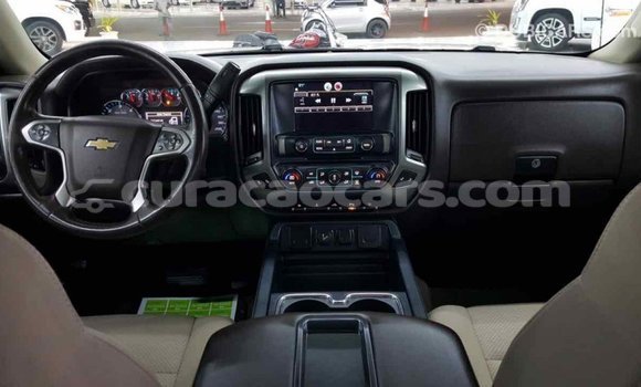 Buy Import Chevrolet Silverado White Car in Import - Dubai in Curacao
