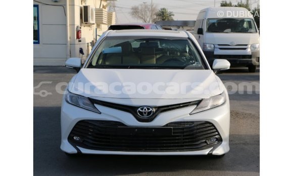 Buy Import Toyota Camry White Car in Import - Dubai in Curacao Buy Import Toyota Camry White Car in Import - Dubai in Curacao