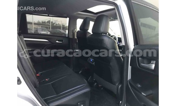 Buy Import Toyota Highlander Other Car in Import - Dubai in Curacao Buy Import Toyota Highlander Other Car in Import - Dubai in Curacao