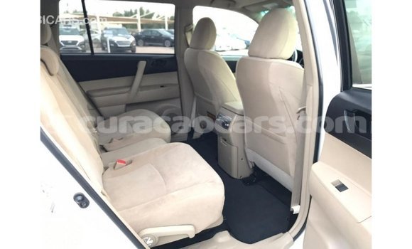 Buy Import Toyota Highlander White Car in Import - Dubai in Curacao Buy Import Toyota Highlander White Car in Import - Dubai in Curacao