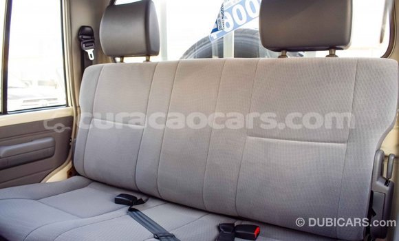 Buy Import Toyota Land Cruiser White Car in Import - Dubai in Curacao Buy Import Toyota Land Cruiser White Car in Import - Dubai in Curacao