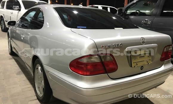 Buy Import Mercedes-Benz 190 (W201) Other Car in Import - Dubai in Curacao Buy Import Mercedes-Benz 190 (W201) Other Car in Import - Dubai in Curacao