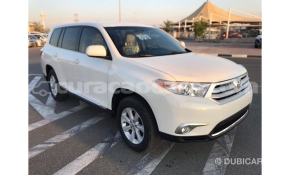 Buy Import Toyota Highlander White Car in Import - Dubai in Curacao Buy Import Toyota Highlander White Car in Import - Dubai in Curacao