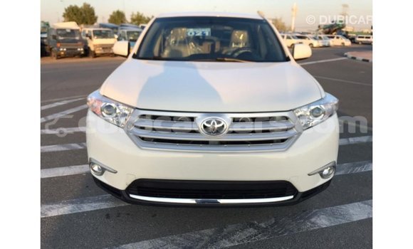 Buy Import Toyota Highlander White Car in Import - Dubai in Curacao Buy Import Toyota Highlander White Car in Import - Dubai in Curacao