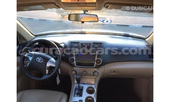 Buy Import Toyota Highlander White Car in Import - Dubai in Curacao Buy Import Toyota Highlander White Car in Import - Dubai in Curacao