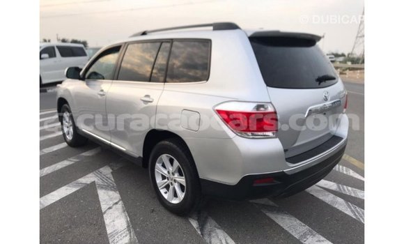 Buy Import Toyota Highlander Other Car in Import - Dubai in Curacao Buy Import Toyota Highlander Other Car in Import - Dubai in Curacao