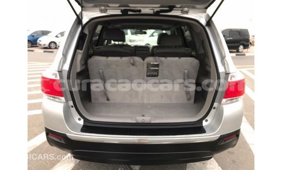 Buy Import Toyota Highlander Other Car in Import - Dubai in Curacao Buy Import Toyota Highlander Other Car in Import - Dubai in Curacao