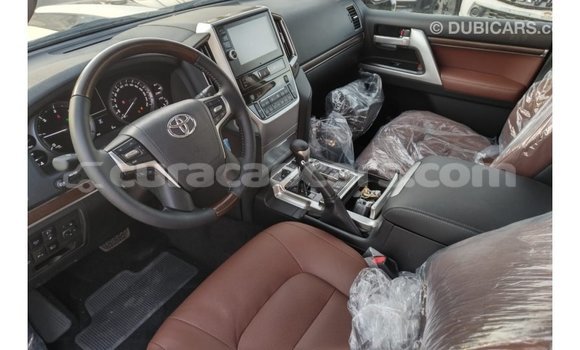 Buy Import Toyota Land Cruiser White Car in Import - Dubai in Curacao Buy Import Toyota Land Cruiser White Car in Import - Dubai in Curacao