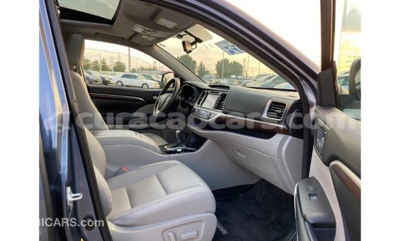 Buy Import Toyota Highlander Blue Car in Import - Dubai in Curacao Buy Import Toyota Highlander Blue Car in Import - Dubai in Curacao