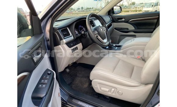 Buy Import Toyota Highlander Blue Car in Import - Dubai in Curacao Buy Import Toyota Highlander Blue Car in Import - Dubai in Curacao