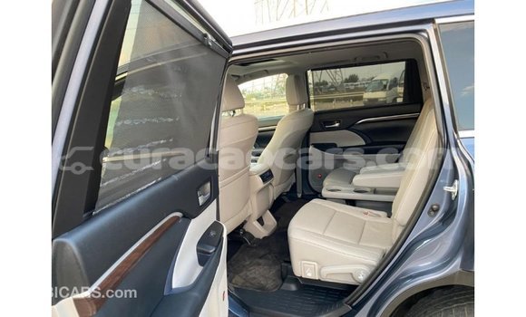 Buy Import Toyota Highlander Blue Car in Import - Dubai in Curacao Buy Import Toyota Highlander Blue Car in Import - Dubai in Curacao