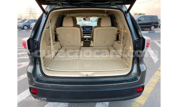 Buy Import Toyota Highlander Green Car in Import - Dubai in Curacao Buy Import Toyota Highlander Green Car in Import - Dubai in Curacao
