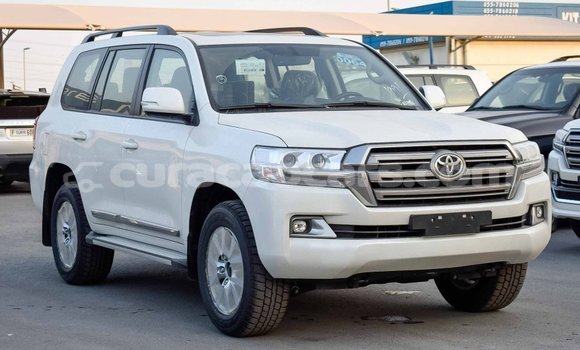Buy Import Toyota Land Cruiser White Car in Import - Dubai in Curacao Buy Import Toyota Land Cruiser White Car in Import - Dubai in Curacao
