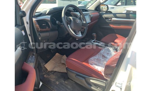 Buy Import Toyota Hilux White Car in Import - Dubai in Curacao Buy Import Toyota Hilux White Car in Import - Dubai in Curacao