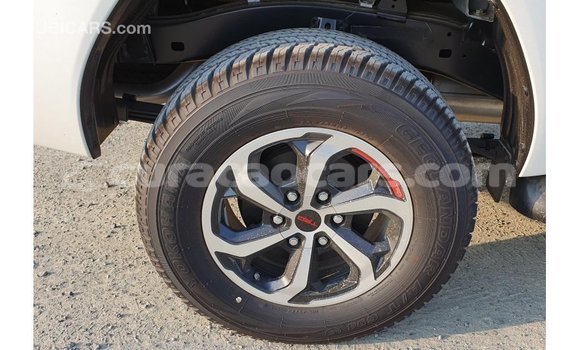 Buy Import Toyota Hilux White Car in Import - Dubai in Curacao Buy Import Toyota Hilux White Car in Import - Dubai in Curacao
