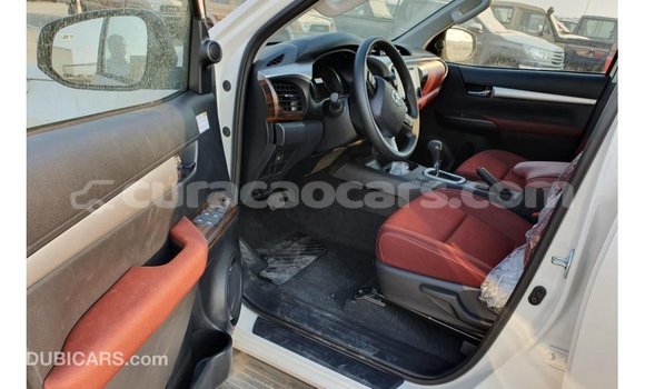 Buy Import Toyota Hilux White Car in Import - Dubai in Curacao Buy Import Toyota Hilux White Car in Import - Dubai in Curacao