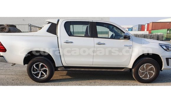 Buy Import Toyota Hilux White Car in Import - Dubai in Curacao Buy Import Toyota Hilux White Car in Import - Dubai in Curacao