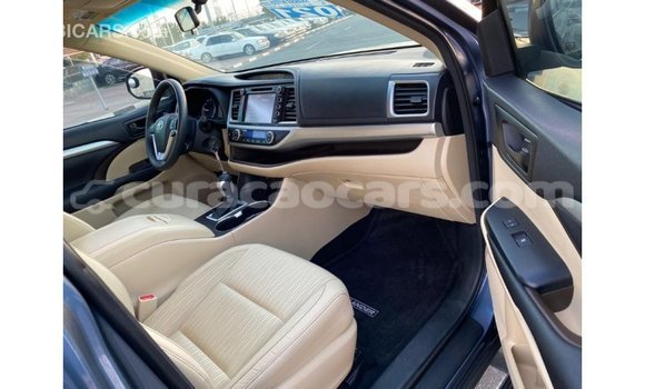 Buy Import Toyota Highlander Blue Car in Import - Dubai in Curacao Buy Import Toyota Highlander Blue Car in Import - Dubai in Curacao