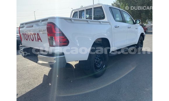 Buy Import Toyota Hilux White Car in Import - Dubai in Curacao Buy Import Toyota Hilux White Car in Import - Dubai in Curacao