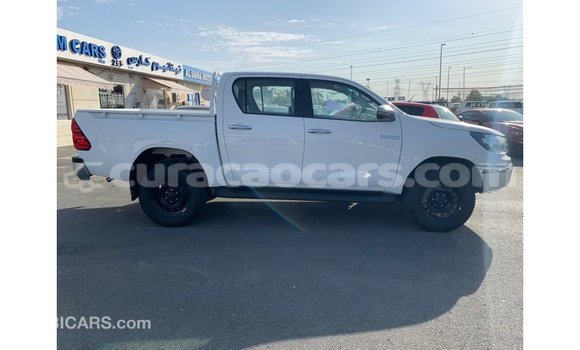 Buy Import Toyota Hilux White Car in Import - Dubai in Curacao Buy Import Toyota Hilux White Car in Import - Dubai in Curacao